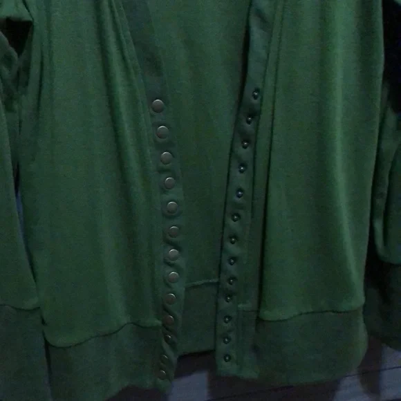 Cute green Cardigan!💚 - Picture 5 of 5